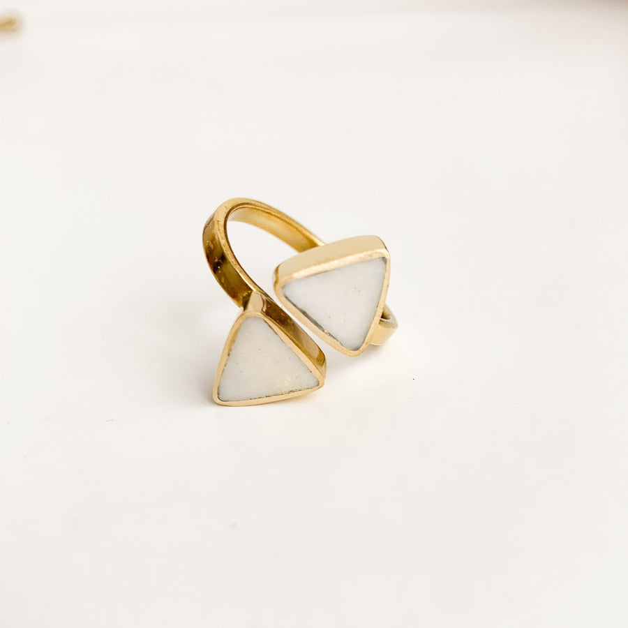 Dia Ring, available on Ashepa