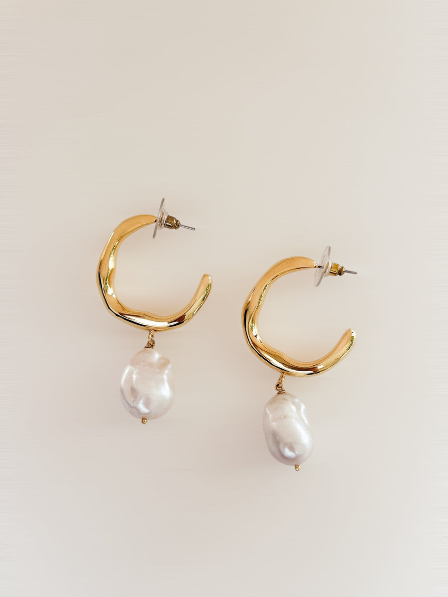 Kina Pearl Earrings